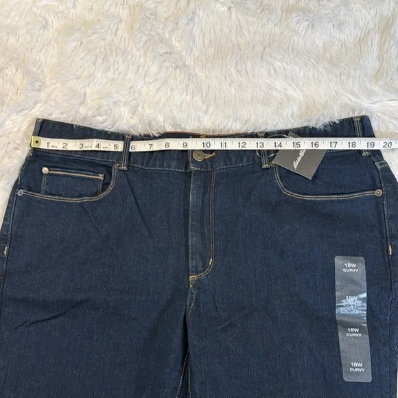 NWT, Eddie Bauer Blue Boot-cut stretch Jeans with Classic Stitching, size 18W - Picture 10 of 13